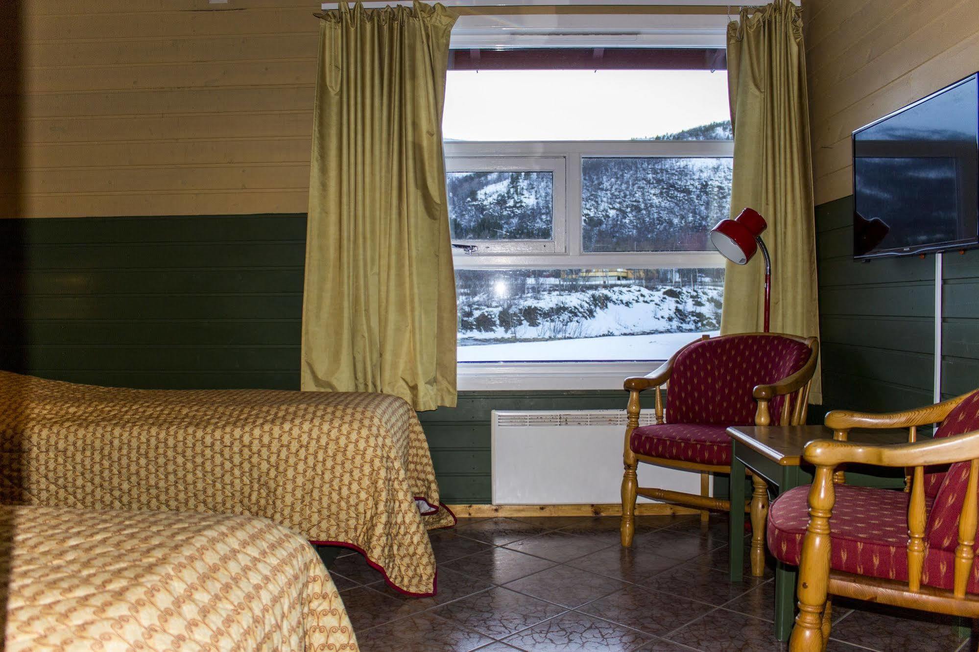 Tysfjord Hotel Storjord I Tysfjord Exterior photo